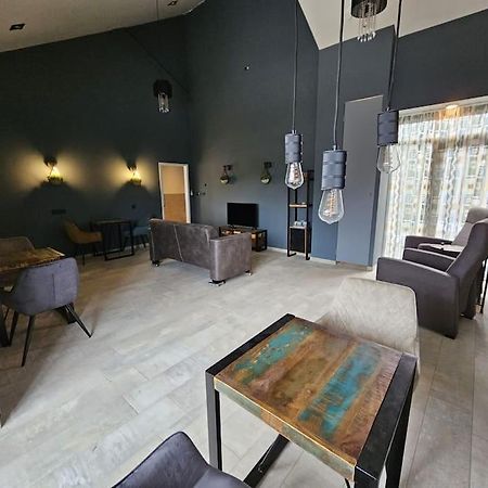 Bed and Breakfast Voormalig Politiebureau Gebruik Welnesstuin Tegen Betaling à Ouddorp Extérieur photo