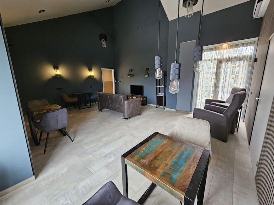 Bed and Breakfast Voormalig Politiebureau Gebruik Welnesstuin Tegen Betaling à Ouddorp Extérieur photo